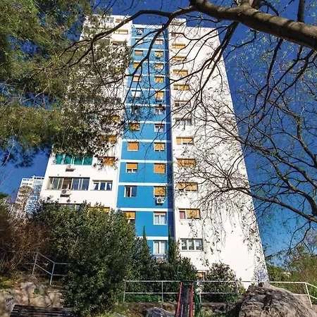 Roza Apartmán *