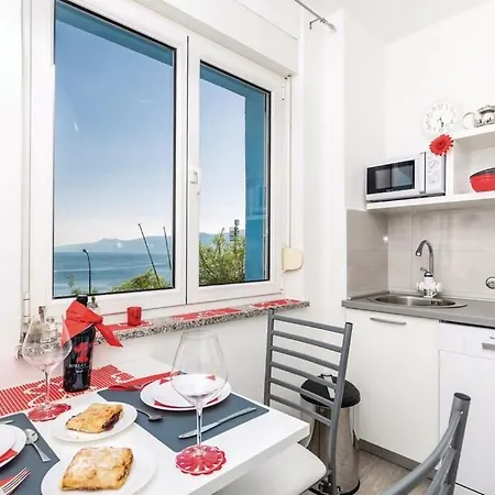 Lägenhet Roza Rijeka